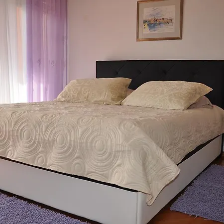 Led Apartman Biograd Na Moru